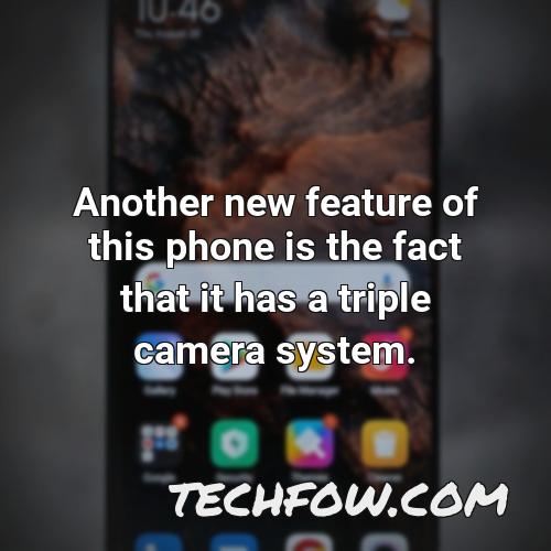 another new feature of this phone is the fact that it has a triple camera system