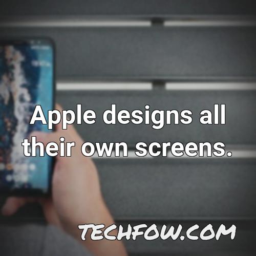 apple designs all their own screens 2