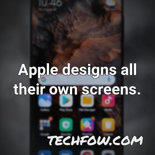 apple designs all their own screens