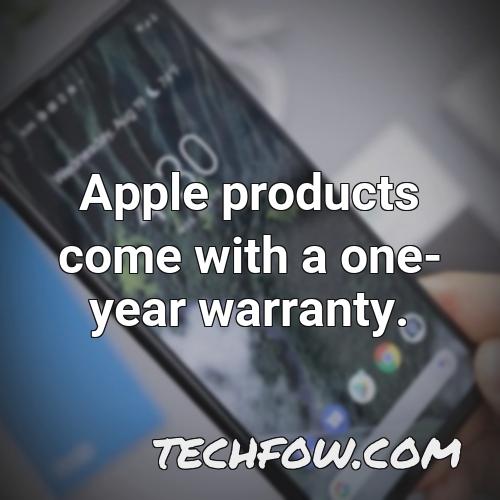 apple products come with a one year warranty