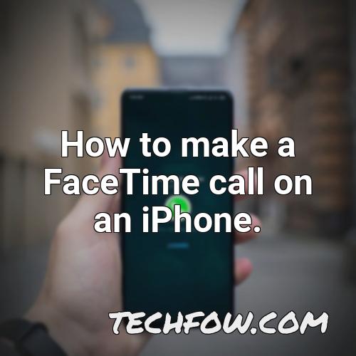 how to make a facetime call on an iphone