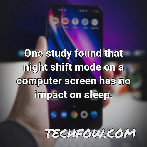 one study found that night shift mode on a computer screen has no impact on sleep