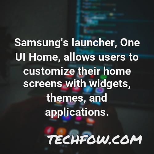 samsung s launcher one ui home allows users to customize their home screens with widgets themes and applications