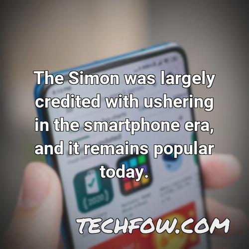 the simon was largely credited with ushering in the smartphone era and it remains popular today