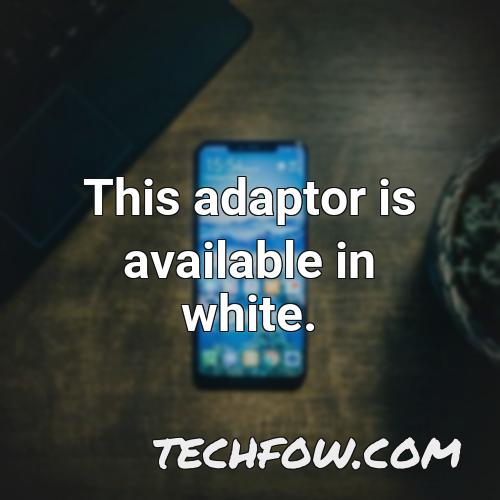 this adaptor is available in white 1