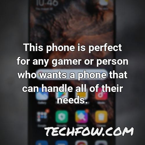 this phone is perfect for any gamer or person who wants a phone that can handle all of their needs
