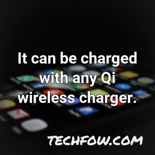 it can be charged with any qi wireless charger