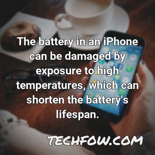 the battery in an iphone can be damaged by exposure to high temperatures which can shorten the battery s lifespan