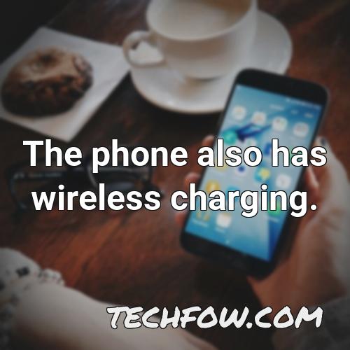 the phone also has wireless charging