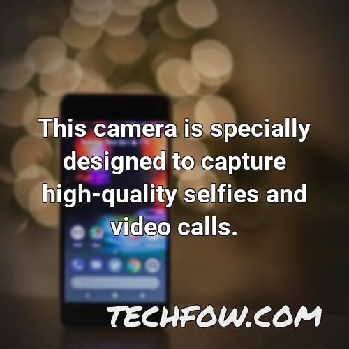 this camera is specially designed to capture high quality selfies and video calls